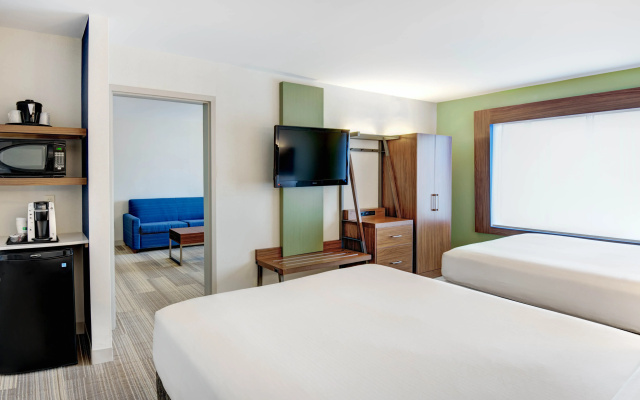 photo 3 of Holiday Inn Express Woodbridge by IHG