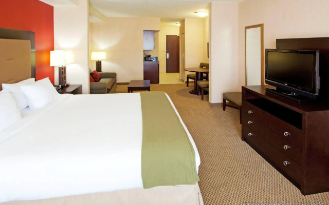 photo 4 of City Express by Marriott Washington, DC Northeast