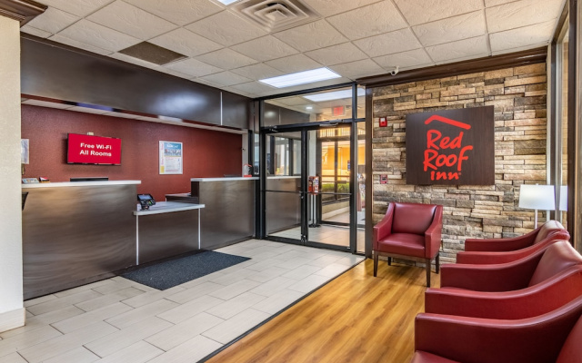 photo 2 of Holiday Inn Forsyth-I-75 (Exit 186)