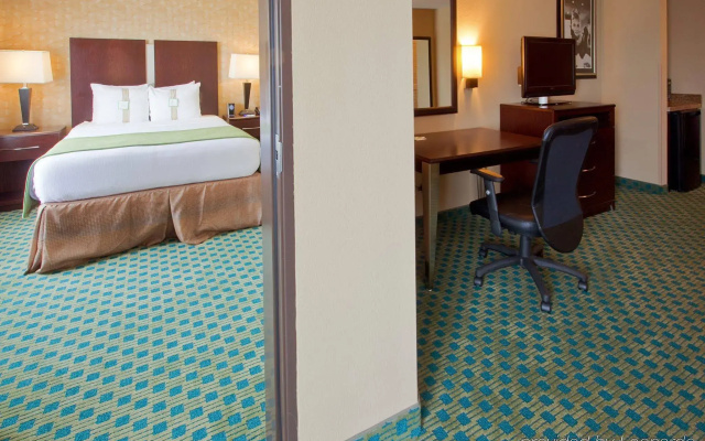photo 3 of DoubleTree by Hilton Fort Worth Fossil Creek