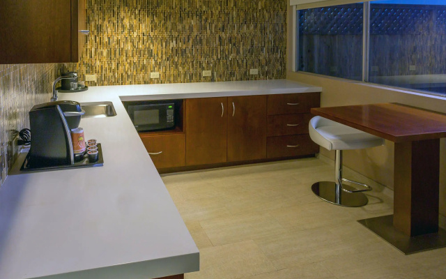 photo 2 of Holiday Inn Golden Gateway