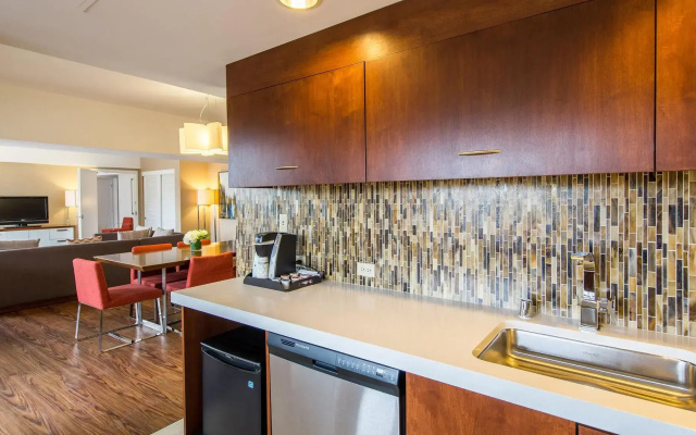 photo 4 of Holiday Inn Golden Gateway