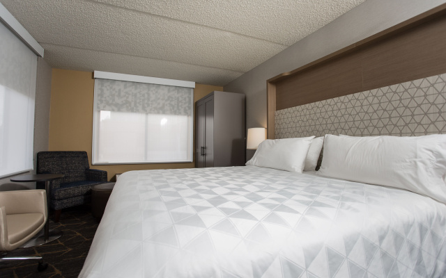 photo 4 of Holiday Inn Grand Rapids Downtown by IHG