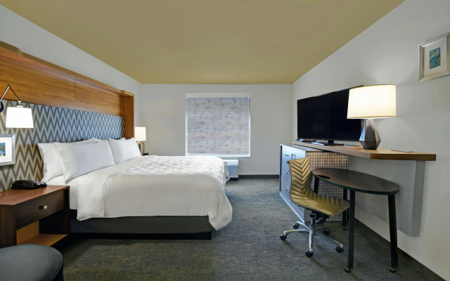 photo 3 of Holiday Inn Grand Rapids North - Walker by IHG