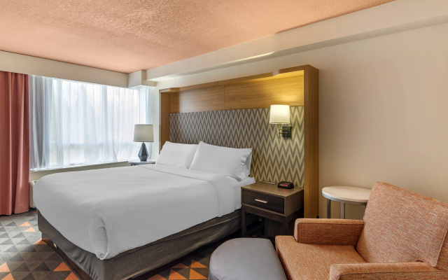 photo 4 of Holiday Inn Atlanta-Gas South Arena Area by IHG