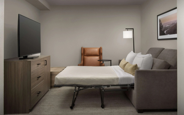 photo 3 of Doubletree by Hilton Chattanooga Hamilton Place