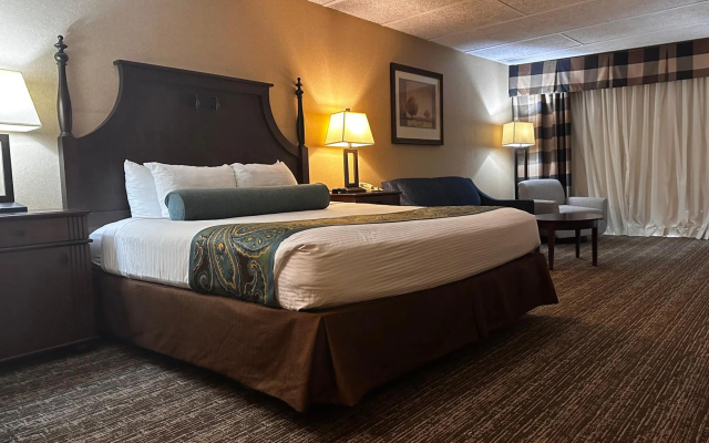 photo 5 of Red Lion Hotel Harrisburg Hershey
