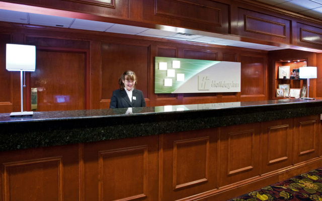 photo 2 of Holiday Inn Hotel & Suites Cincinnati - Eastgate by IHG