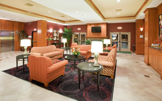 photo 2 of Holiday Inn & Suites Grand Junction by IHG