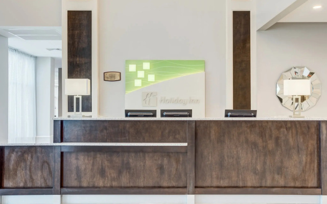 photo 2 of Holiday Inn & Suites Lafayette North by IHG