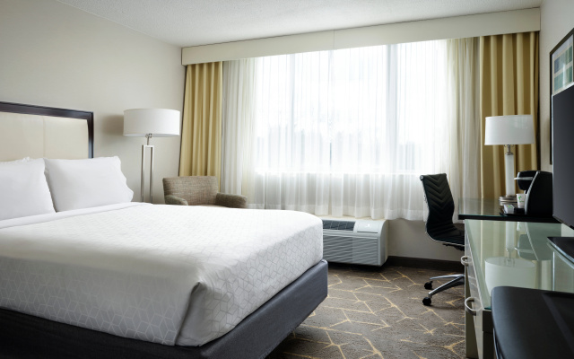 photo 4 of Holiday Inn & Suites Marlborough by IHG