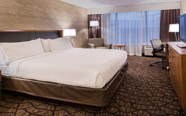 photo 4 of Holiday Inn Hotel & Suites Warren by IHG