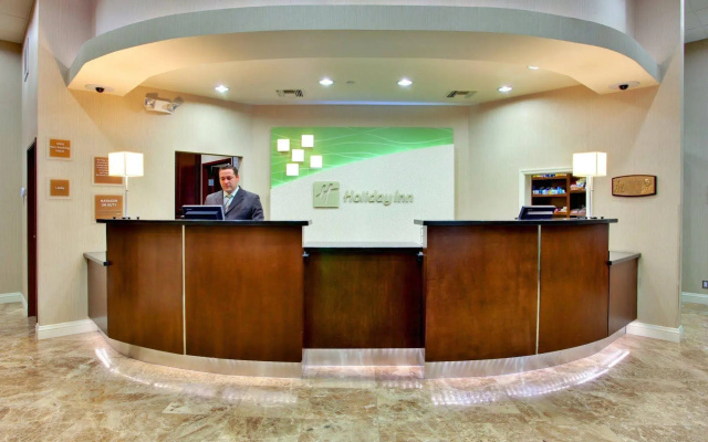photo 2 of DoubleTree by Hilton Fullerton