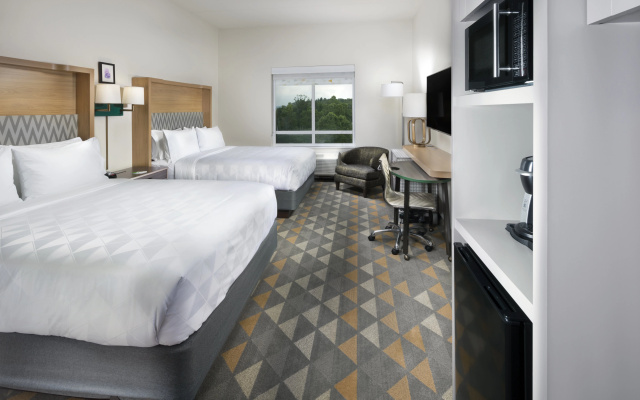 photo 5 of Holiday Inn & Suites Arden - Asheville Airport by IHG