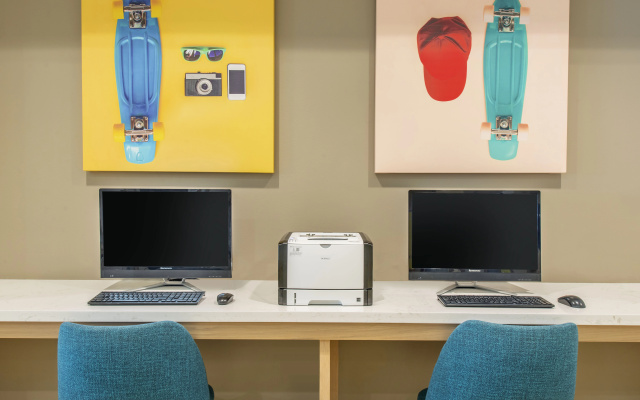 photo 4 of Holiday Inn Orlando - Disney Springs® Area by IHG
