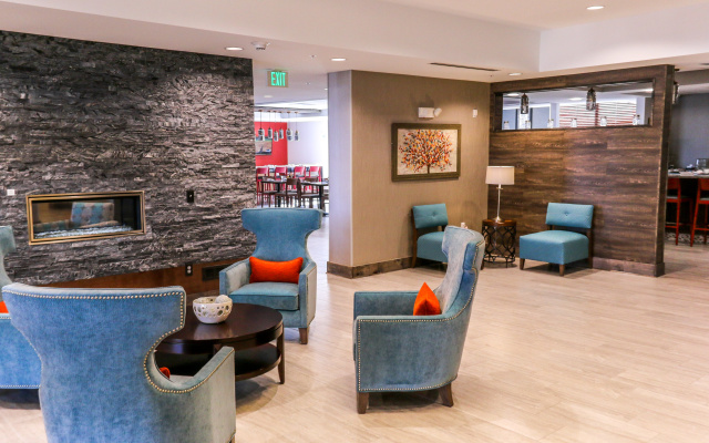photo 2 of Holiday Inn & Suites Denver Tech Center-Centennial by IHG