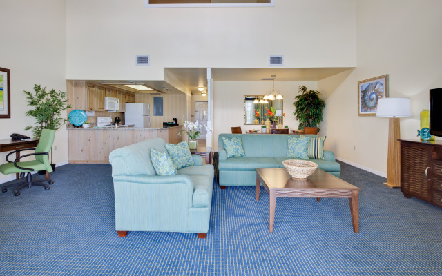 photo 2 of Holiday Inn & Suites Clearwater Beach S-Harbourside by IHG