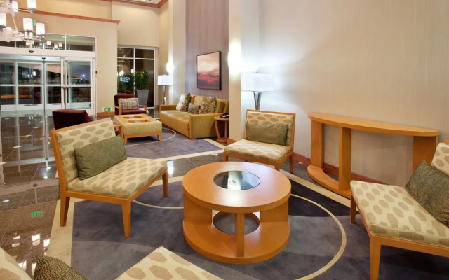 photo 5 of Holiday Inn & Suites Oakland Airport, An Ihg Hotel