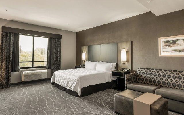 photo 5 of Holiday Inn & Suites Silicon Valley - Milpitas by IHG
