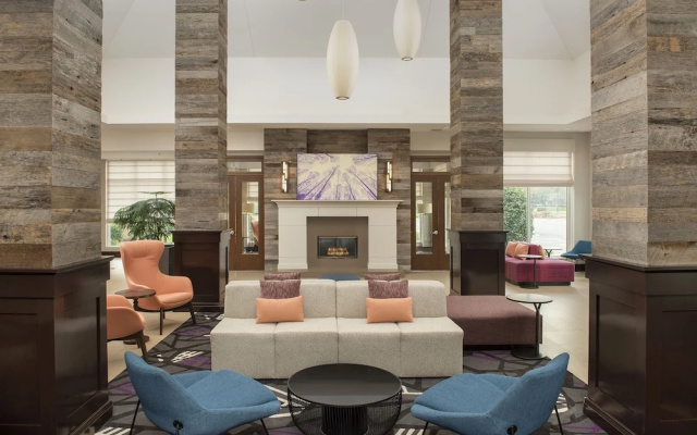 photo 2 of Hilton Garden Inn Columbia Airport