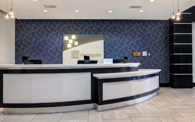 photo 2 of Holiday Inn Houston Downtown by IHG