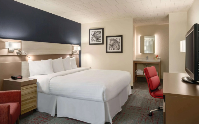 photo 2 of Ramada by Wyndham Indiana