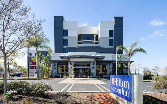 photo 3 of Holiday Inn Irvine South/Irvine Spectrum