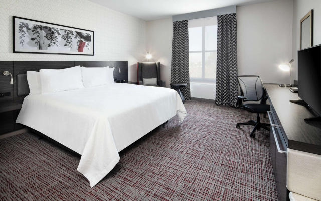 photo 4 of Hilton Garden Inn Irvine Spectrum Lake Forest