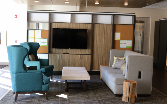 photo 4 of Holiday Inn Jonesboro by IHG