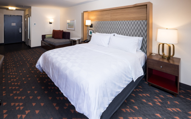 photo 3 of Holiday Inn Kalamazoo West by IHG