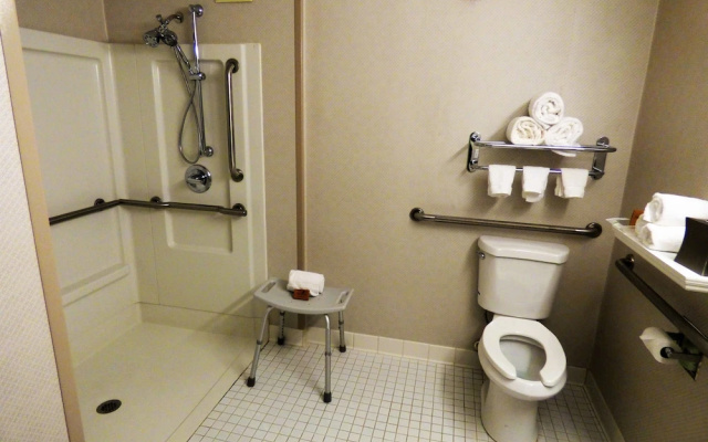 photo 4 of Holiday Inn Kingston