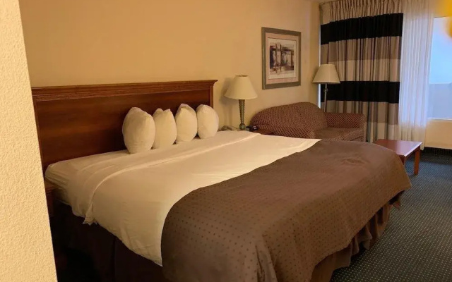 photo 5 of The Garden Plaza Hotel and Conference Center