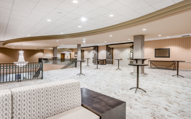 photo 2 of Holiday Inn Lafayette-City Centre by IHG