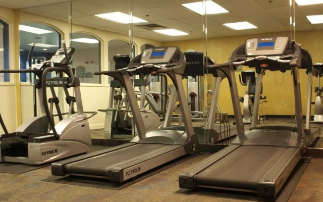 photo 4 of Holiday Inn Lexington North