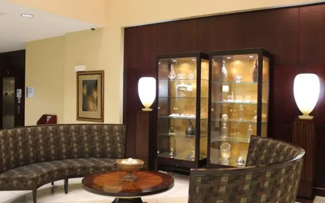 photo 2 of Holiday Inn Lexington North-Georgetown