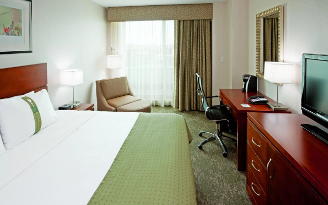 photo 2 of Holiday Inn L.I. City Manhattan View