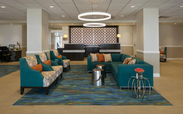 photo 2 of Cirque St. Armands Beachside