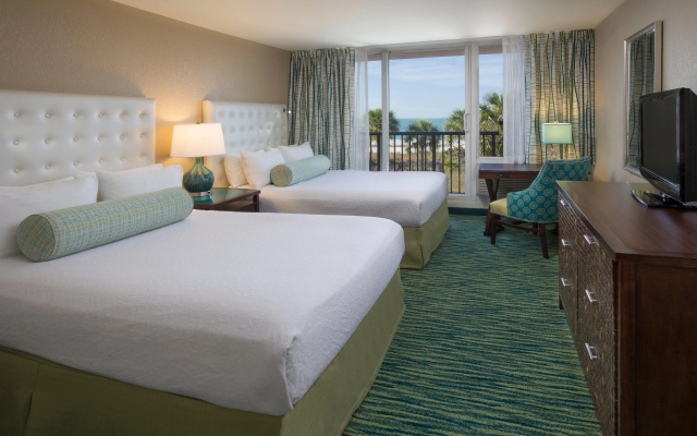 photo 3 of Cirque St. Armands Beachside