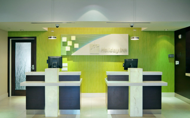 photo 2 of Holiday Inn Long Beach - Downtown Area