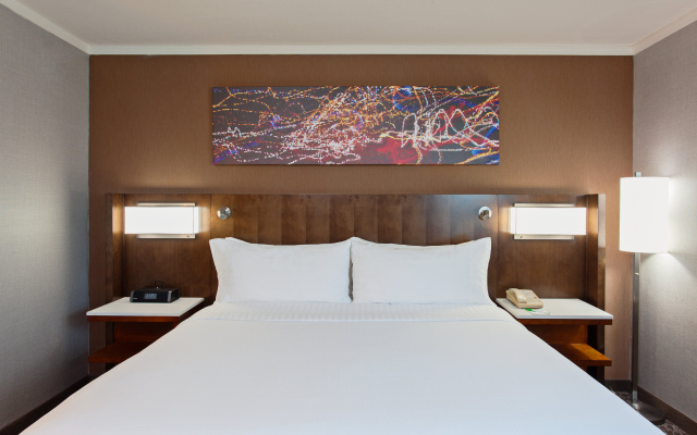 photo 4 of Holiday Inn Long Beach Airport Hotel and Conference Center by IHG