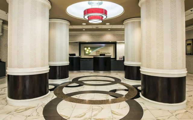 photo 2 of Holiday Inn Los Angeles - LAX Airport by IHG