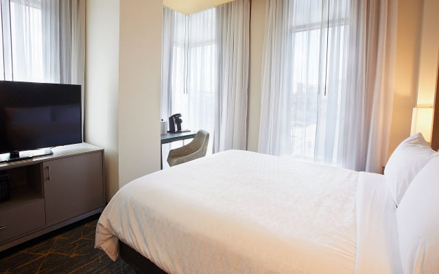 photo 5 of Holiday Inn Louisville Downtown