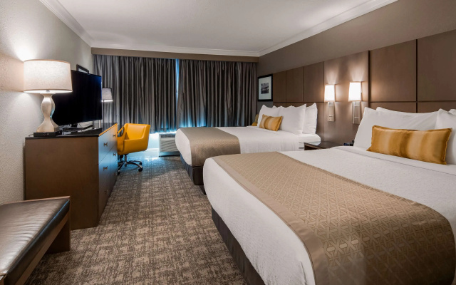 photo 3 of Cottonwood Airport & Expo Hotel Louisville