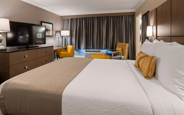 photo 4 of Cottonwood Airport & Expo Hotel Louisville