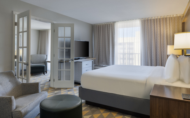 photo 5 of Holiday Inn & Suites Orlando SW - Celebration Area by IHG