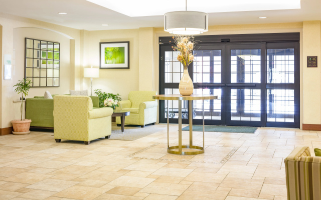 photo 2 of Holiday Inn Manchester Airport by IHG