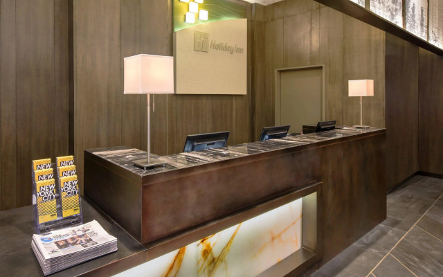 photo 2 of Holiday Inn Manhattan - Financial District, an IHG Hotel