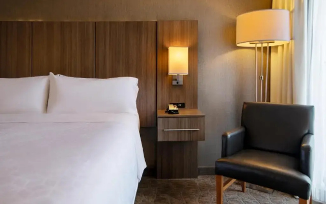 photo 2 of Holiday Inn Nashville - Vanderbilt (Dwtn) by IHG