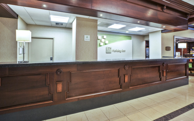 photo 2 of Holiday Inn National Airport/Crystal City by IHG