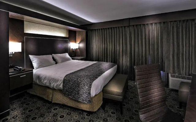 photo 4 of Radisson Hotel Southfield-Detroit